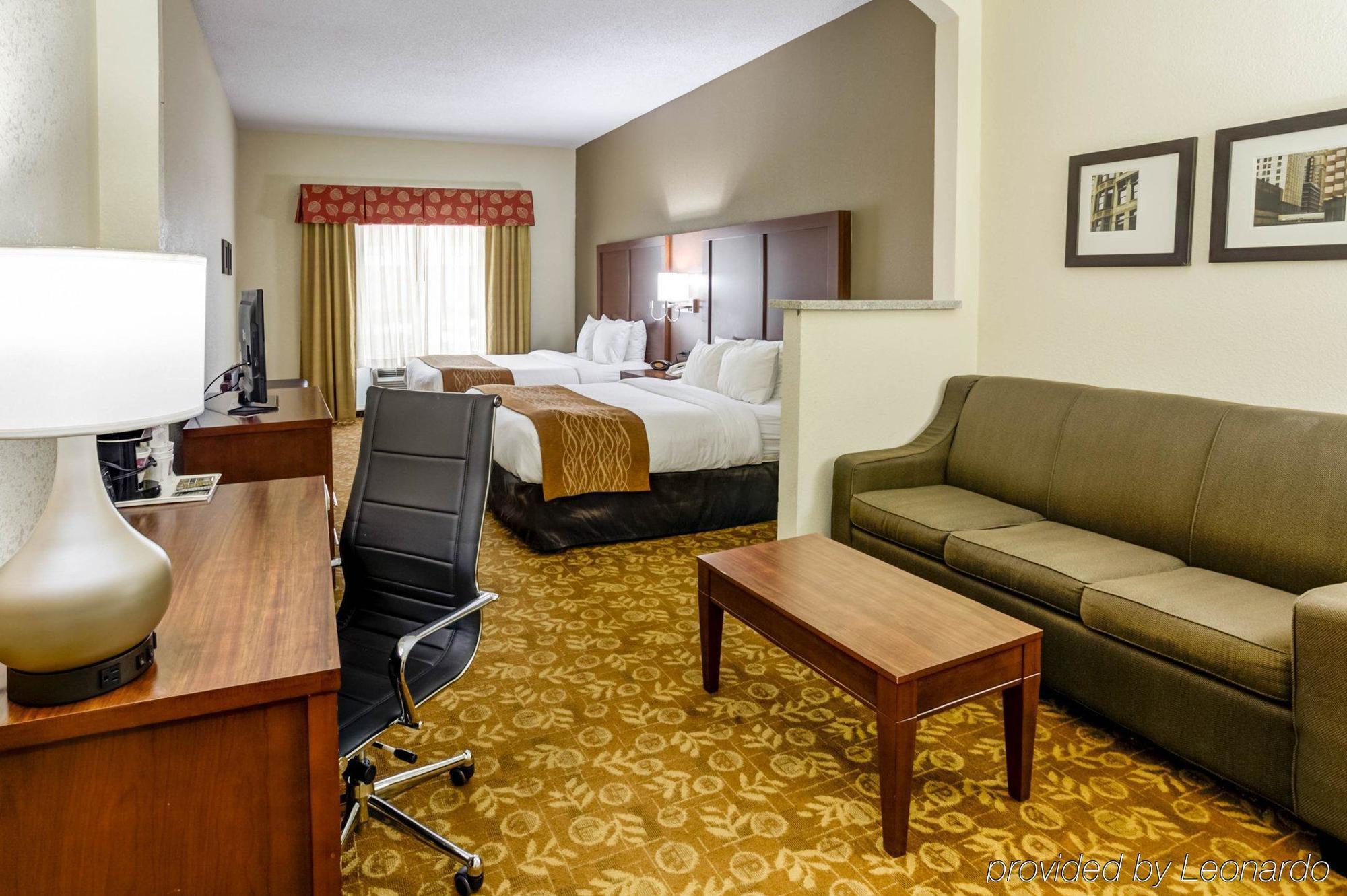 Comfort Suites Kansas City-Ліберті Екстер'єр фото